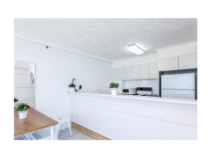 3111/18 Hanlan Street, Surfers Paradise QLD 4217