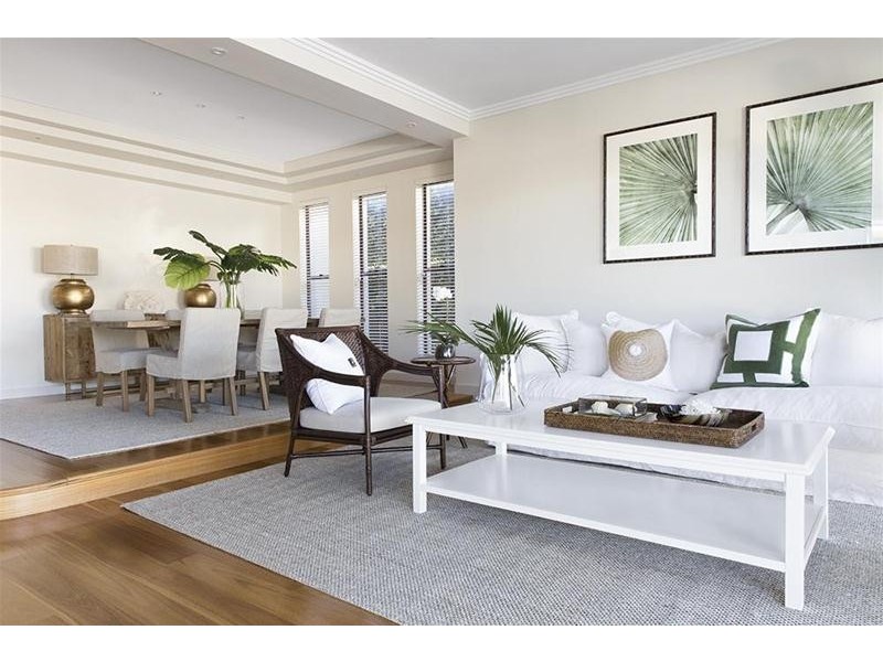 14 Seafarer Court, Paradise Waters QLD 4217