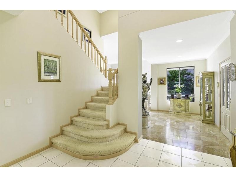 14 Buccaneer Court, Paradise Waters QLD 4217