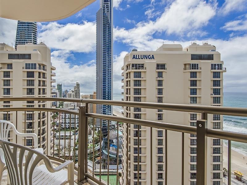 18 Hanlan Street ‘Beachcomber’, Surfers Paradise QLD 4217