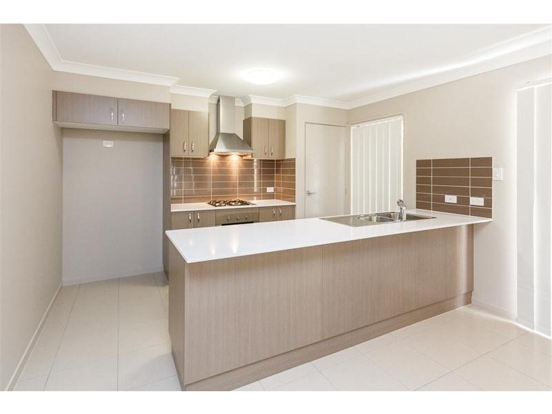 15 Corkwood Court, Coomera QLD 4209