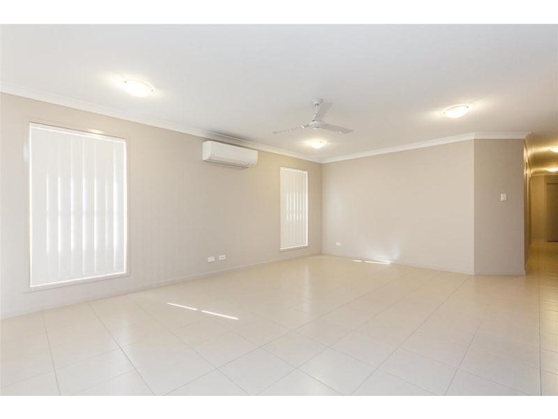 15 Corkwood Court, Coomera QLD 4209