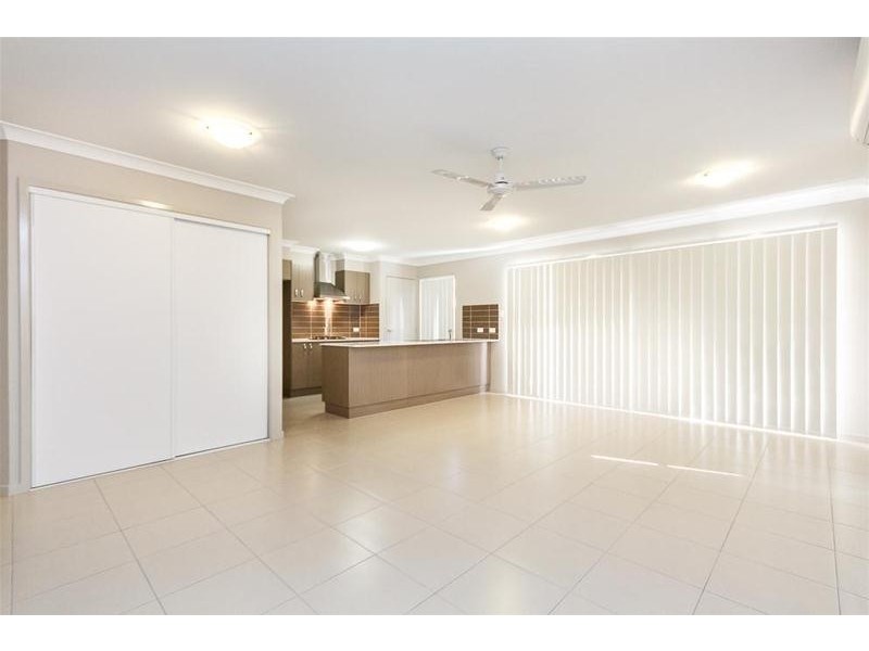 15 Corkwood Court, Coomera QLD 4209