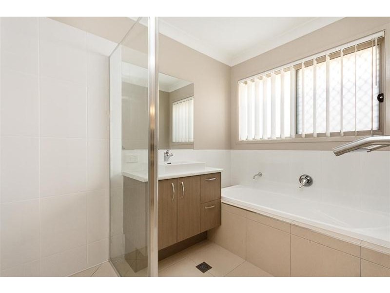 15 Corkwood Court, Coomera QLD 4209