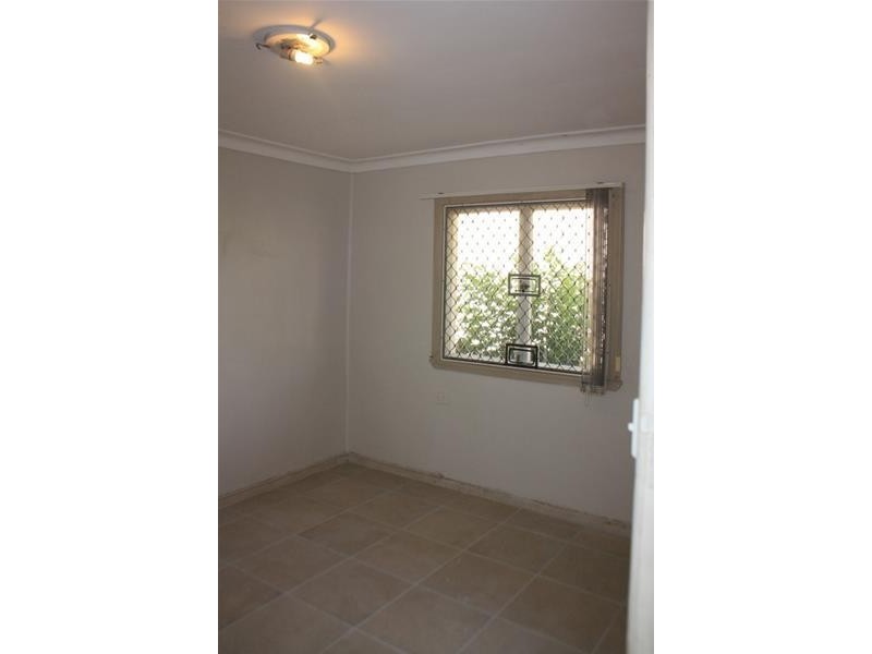 14 Leonard Avenue, Surfers Paradise QLD 4217