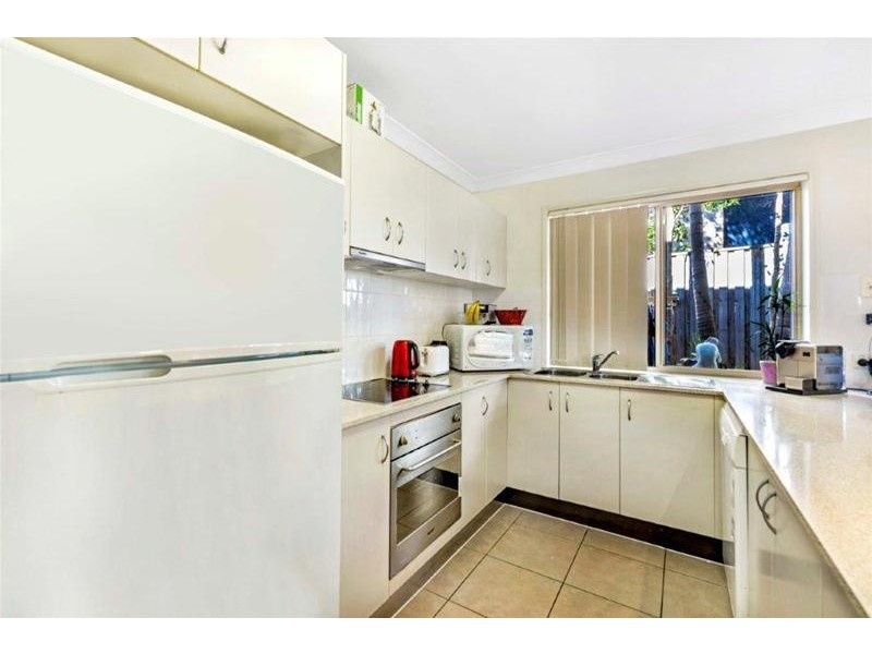 6/32-34 Margaret Street, Southport QLD 4215