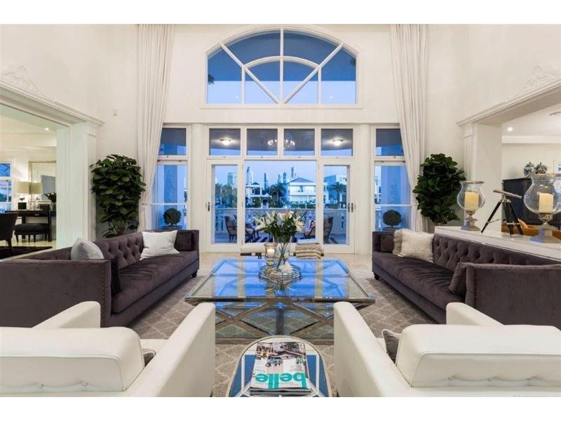 31 Buccaneer Court, Paradise Waters QLD 4217