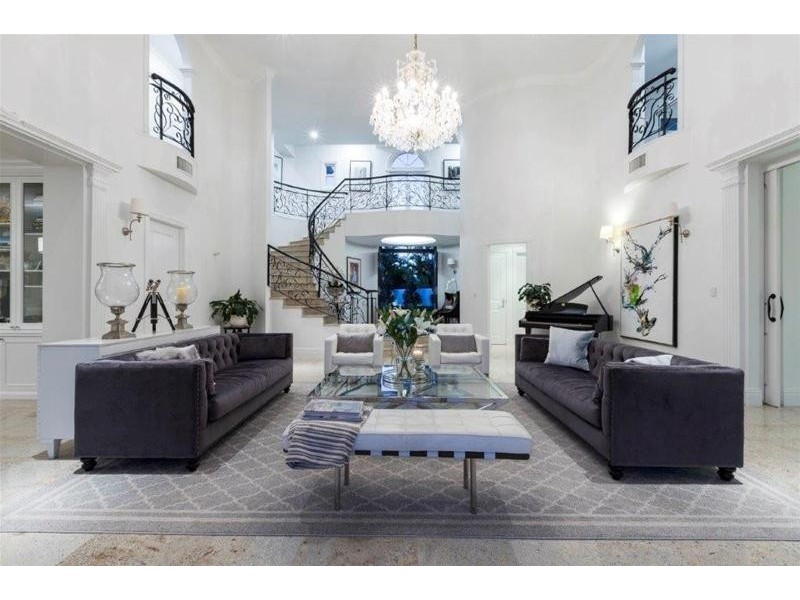 31 Buccaneer Court, Paradise Waters QLD 4217