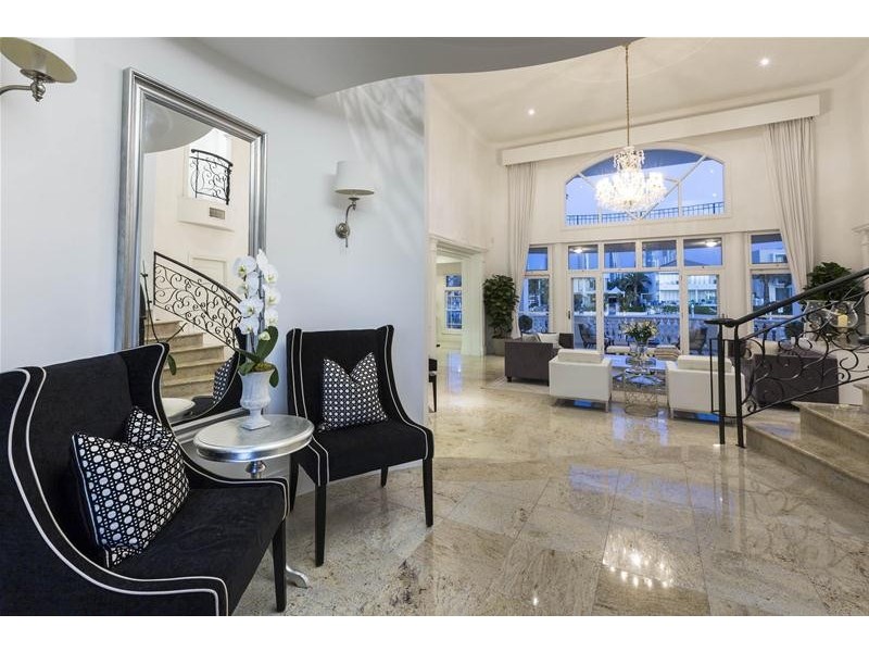 31 Buccaneer Court, Paradise Waters QLD 4217