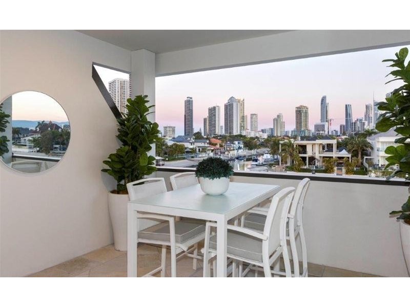 31 Buccaneer Court, Paradise Waters QLD 4217