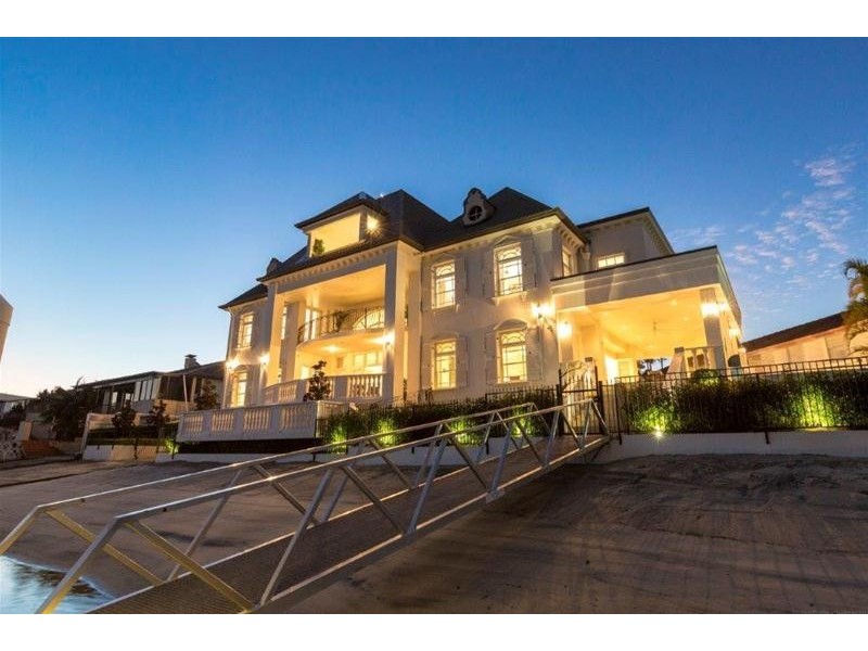 31 Buccaneer Court, Paradise Waters QLD 4217