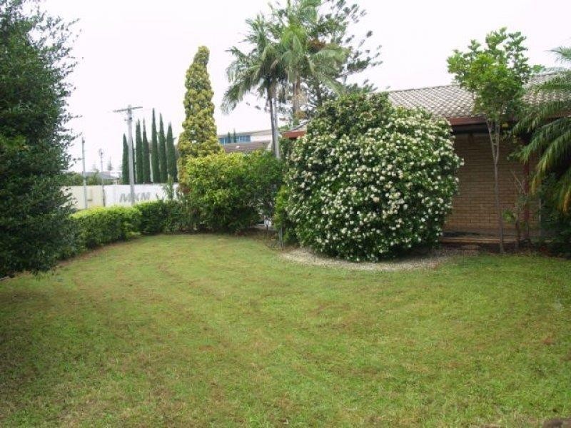 106 Gibraltar Drive, Isle Of Capri QLD 4217