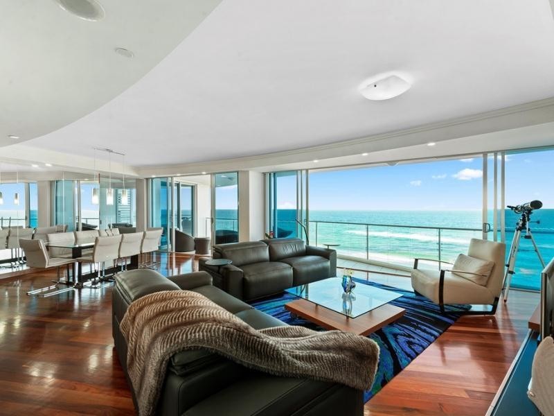 9 ‘Platinum on the Beach’ 1 Markwell Avenue, Surfers Paradise QLD 4217