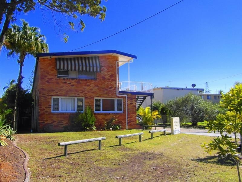 14 Leonard Avenue, Surfers Paradise QLD 4217