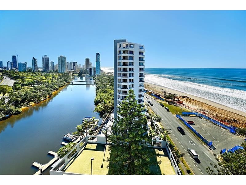 42 ‘Narrowneck Court 204 Ferny Avenue, Surfers Paradise QLD 4217
