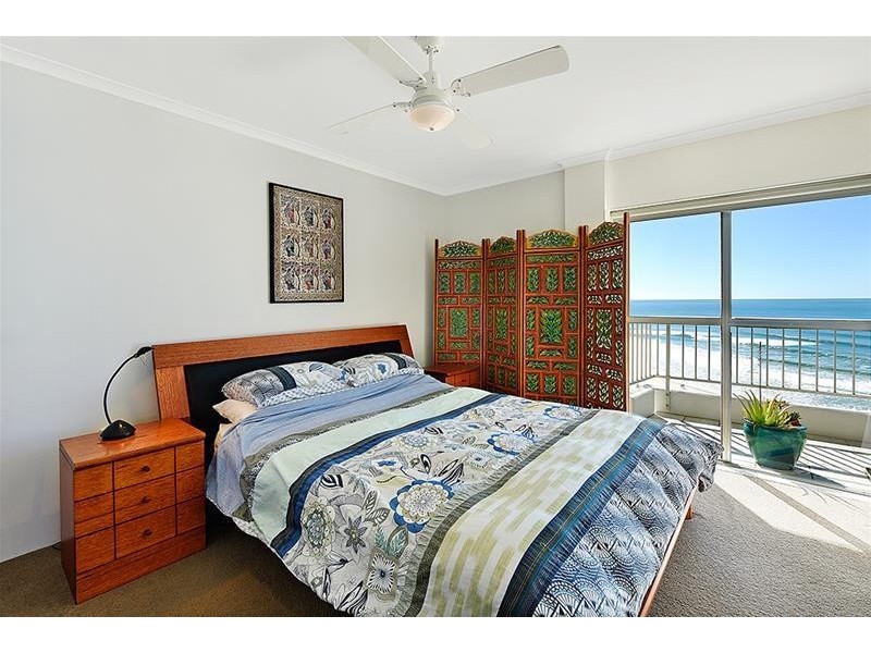 42 ‘Narrowneck Court 204 Ferny Avenue, Surfers Paradise QLD 4217