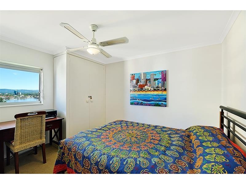 42 ‘Narrowneck Court 204 Ferny Avenue, Surfers Paradise QLD 4217