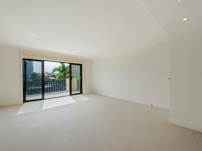 13 Seafarer Court, Paradise Waters QLD 4217