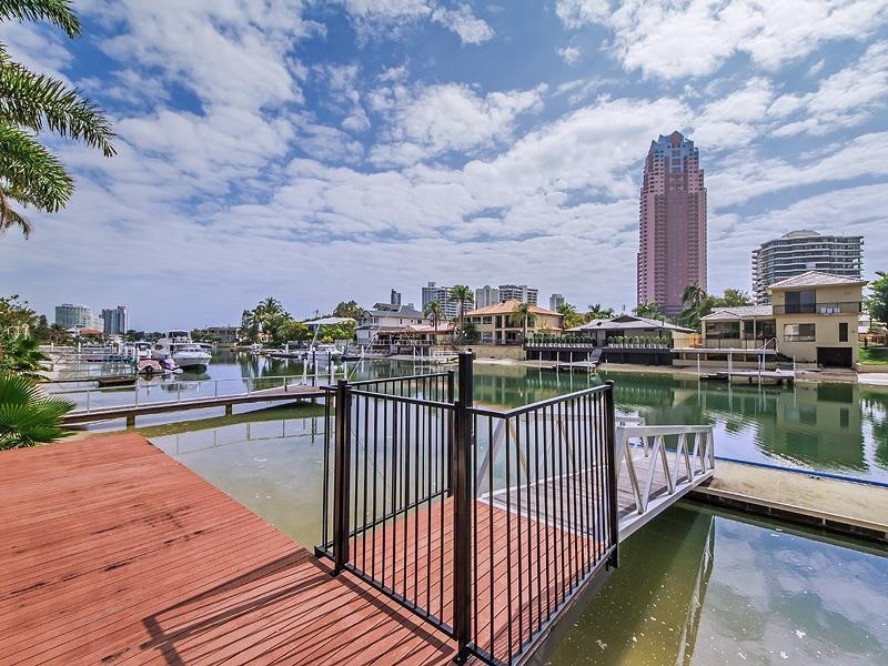 13 Seafarer Court, Paradise Waters QLD 4217