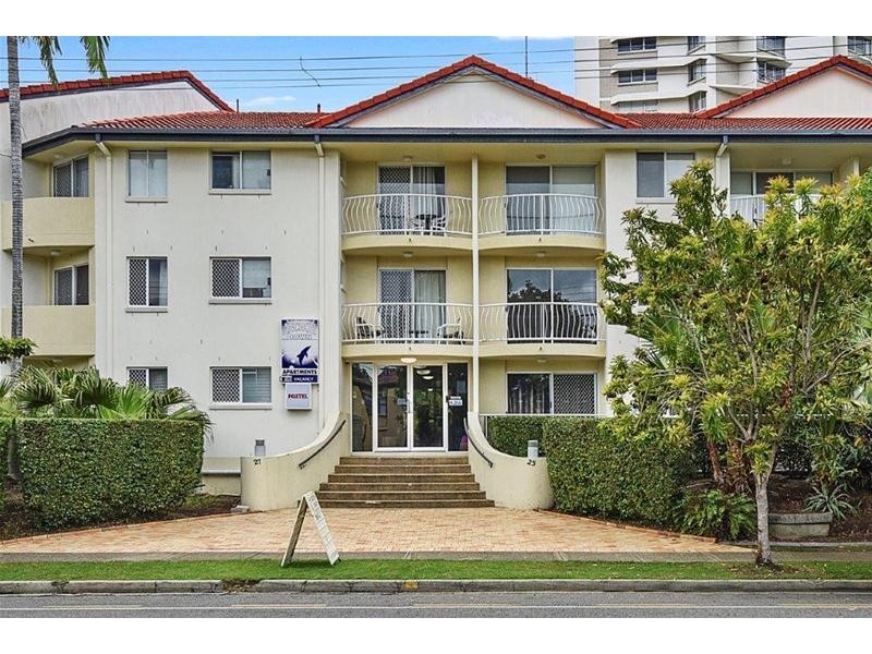 31/27 Peninsular Drive, Surfers Paradise QLD 4217