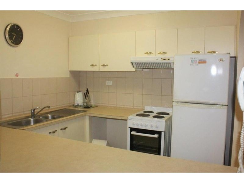 31/27 Peninsular Drive, Surfers Paradise QLD 4217