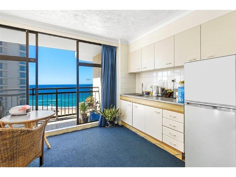 18 Hanlan Street, Surfers Paradise QLD 4217