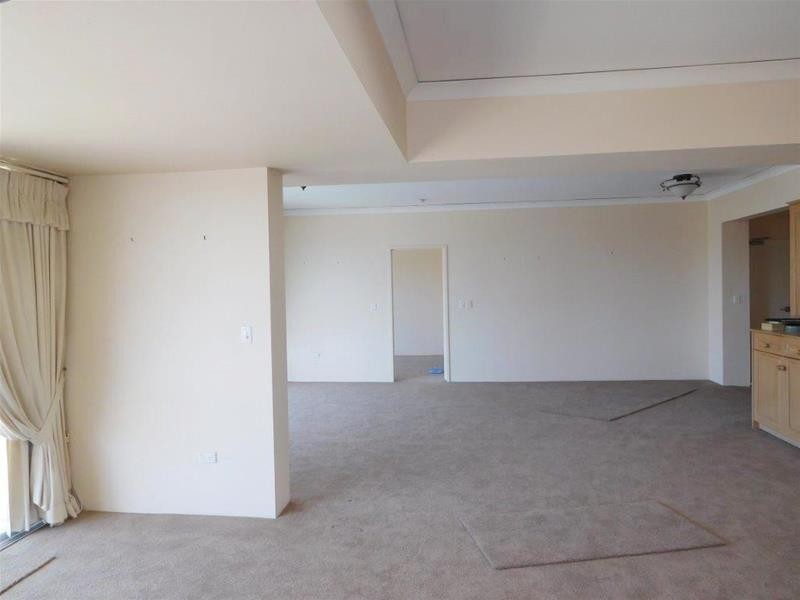 Penthouse ‘Edgewater Peninsular Drive, Surfers Paradise QLD 4217