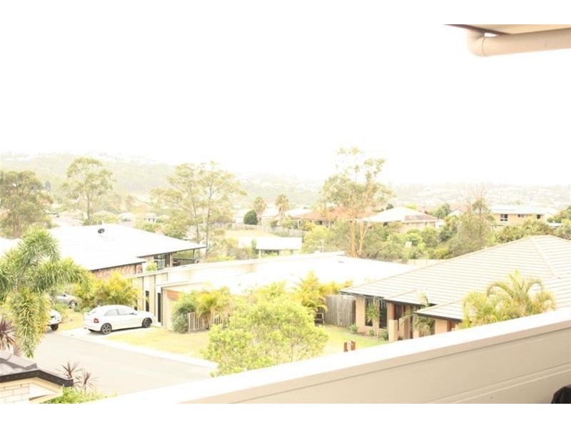 34 Codrington Circut, Pacific Pines QLD 4211