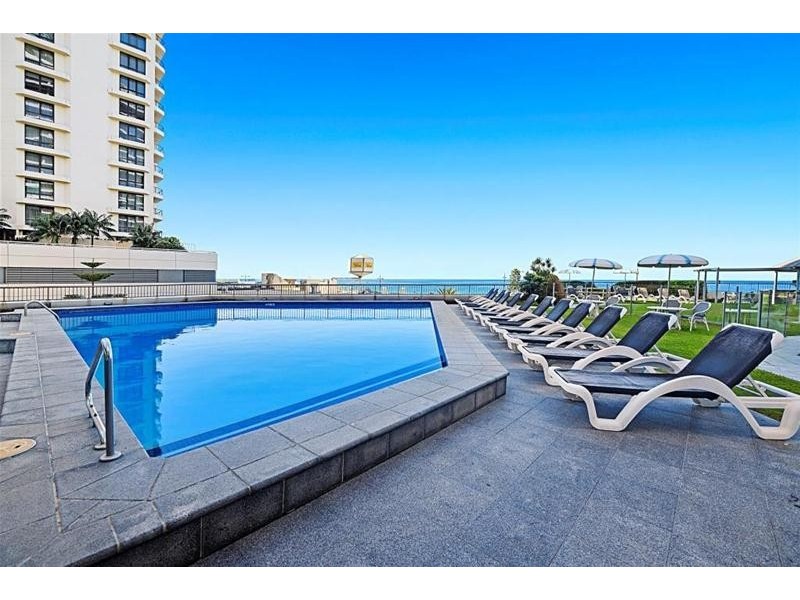 204/7-9 Trickett Street, Surfers Paradise QLD 4217