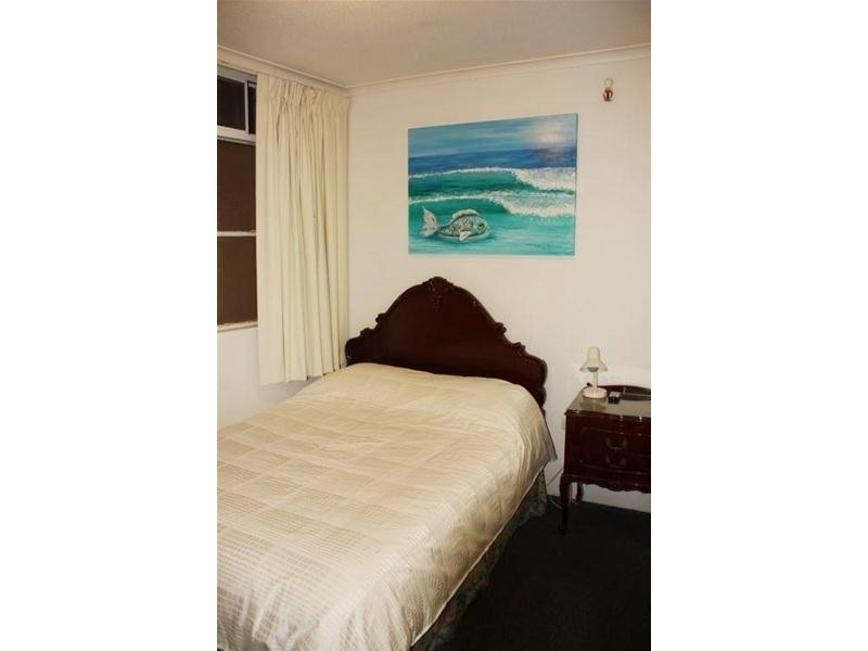 204/7-9 Trickett Street, Surfers Paradise QLD 4217