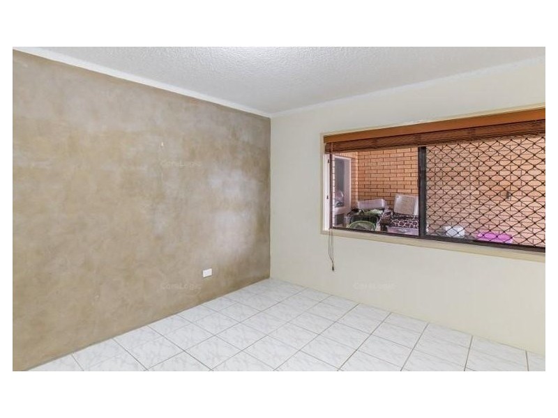 2/28 Sunrise Boulevard, Surfers Paradise QLD 4217