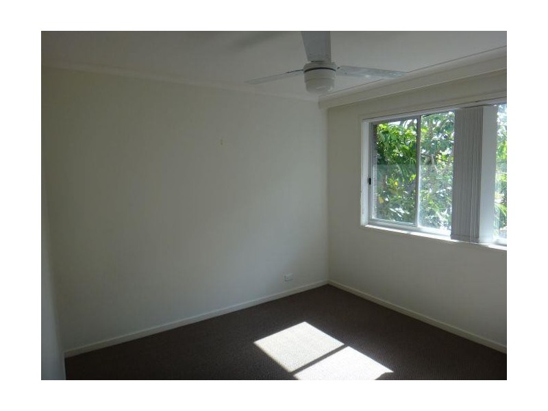 27 Monaco Street, Surfers Paradise QLD 4217