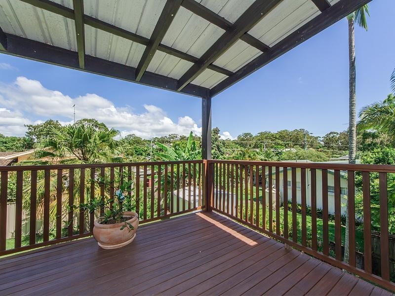 3 Grevillia Avenue, Southport QLD 4215