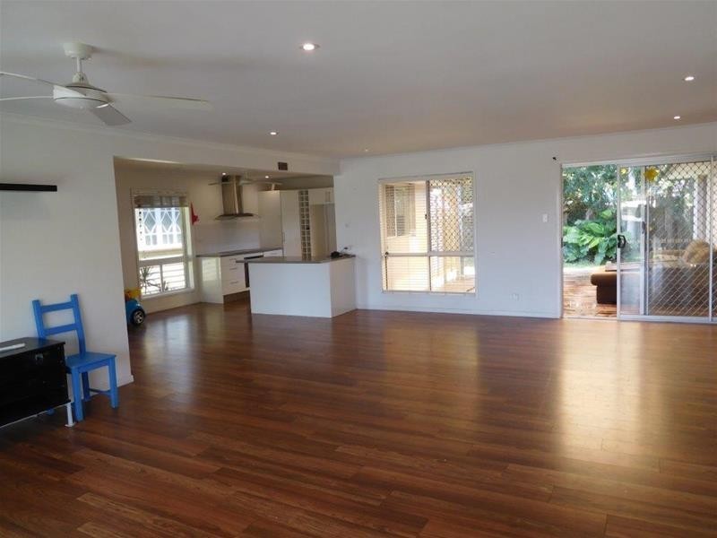 14 Collier Avenue, Biggera Waters QLD 4216