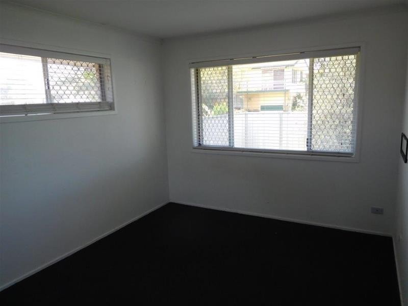 14 Collier Avenue, Biggera Waters QLD 4216