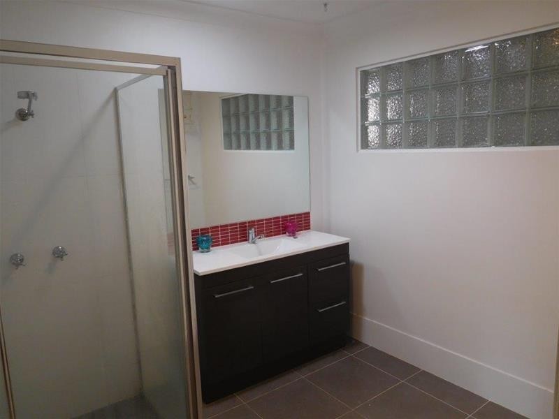 14 Collier Avenue, Biggera Waters QLD 4216