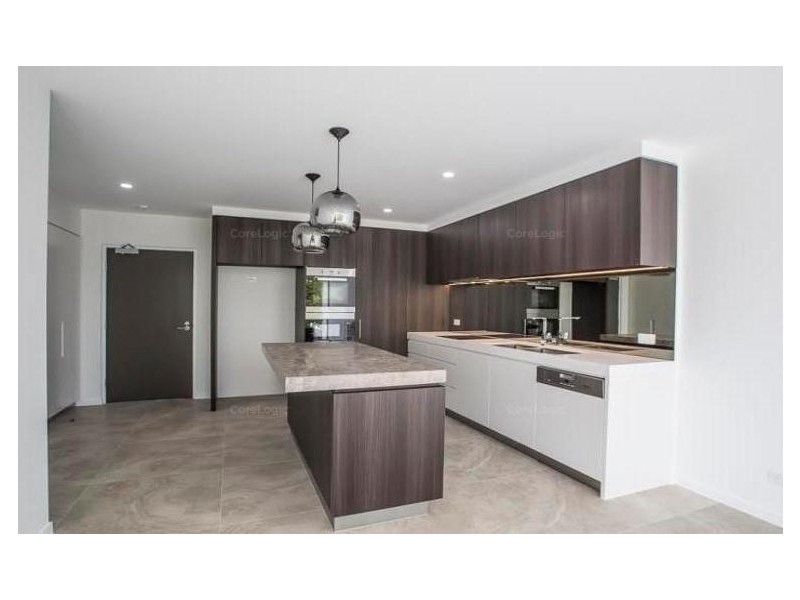 404/30 Brighton Parade, Southport QLD 4215