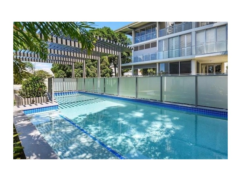 404/30 Brighton Parade, Southport QLD 4215