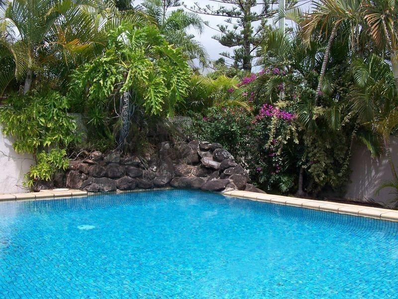 30 Brindisi Avenue, Isle Of Capri QLD 4217