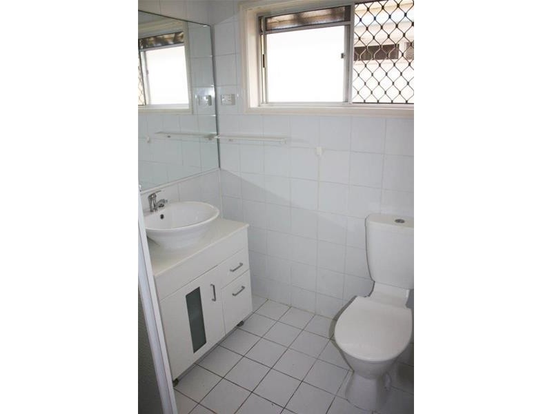 30 Brindisi Avenue, Isle Of Capri QLD 4217