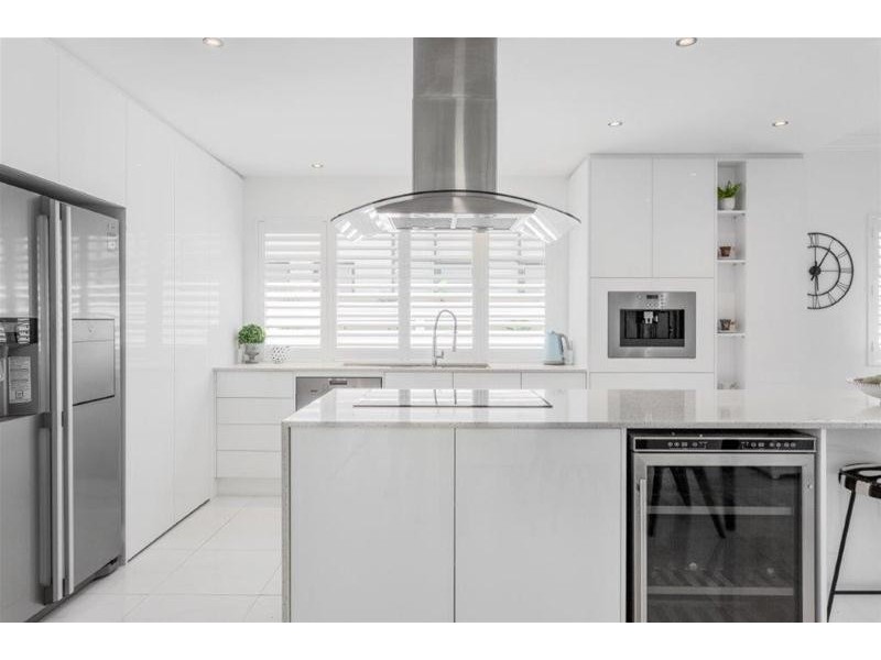 2/45 Stanhill Drive, Surfers Paradise QLD 4217