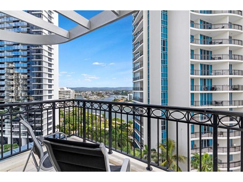 1121/23 Ferny Avenue, Surfers Paradise QLD 4217