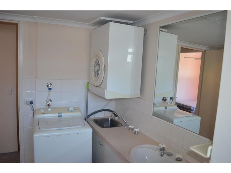 38 Enderley Avenue, Surfers Paradise QLD 4217