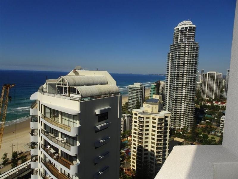 18 Hanlan Street, Surfers Paradise QLD 4217