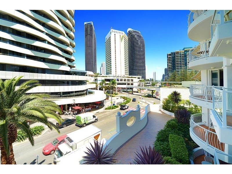 90 “Phoenician” Surf Parade, Broadbeach QLD 4218