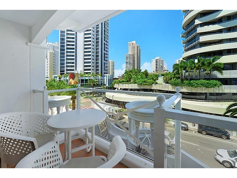 90 “Phoenician” Surf Parade, Broadbeach QLD 4218