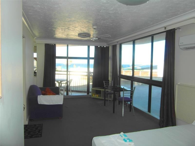 18 Hanlan Street ‘Beachcomber’, Surfers Paradise QLD 4217