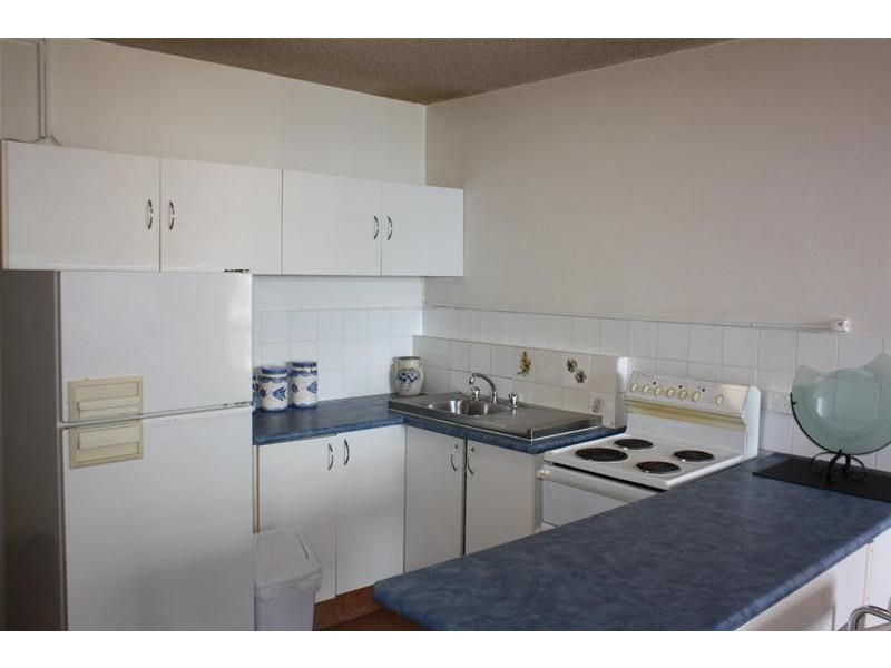 115 ‘Paradise Towers Surfers Paradise Boulevard, Surfers Paradise QLD 4217