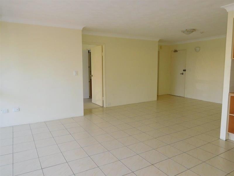 202/21 Peninsular Drive, Surfers Paradise QLD 4217