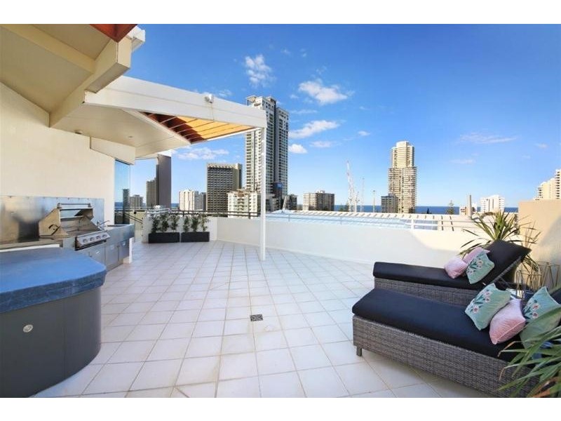 2102/21 Cypress Avenue, Surfers Paradise QLD 4217